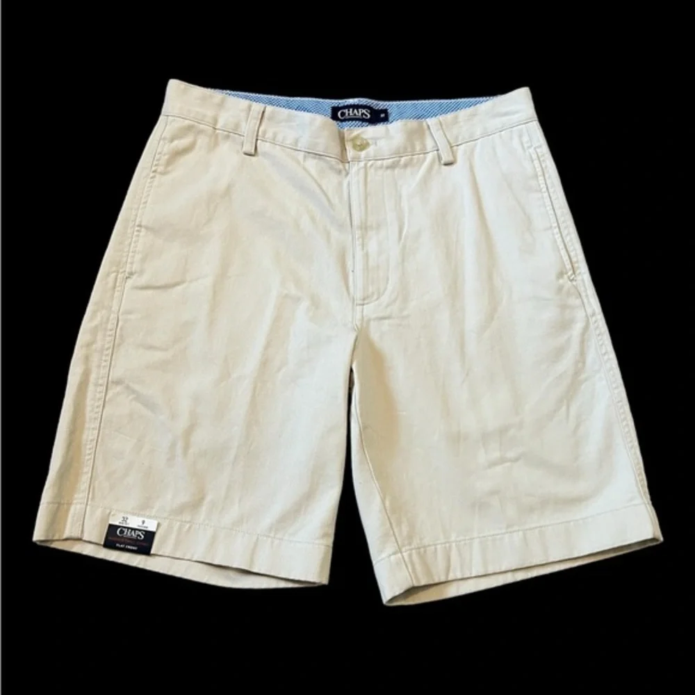 NWT Men’s Chaps Flat Front Stone Color Washed Twill Chino Shorts size 32.
